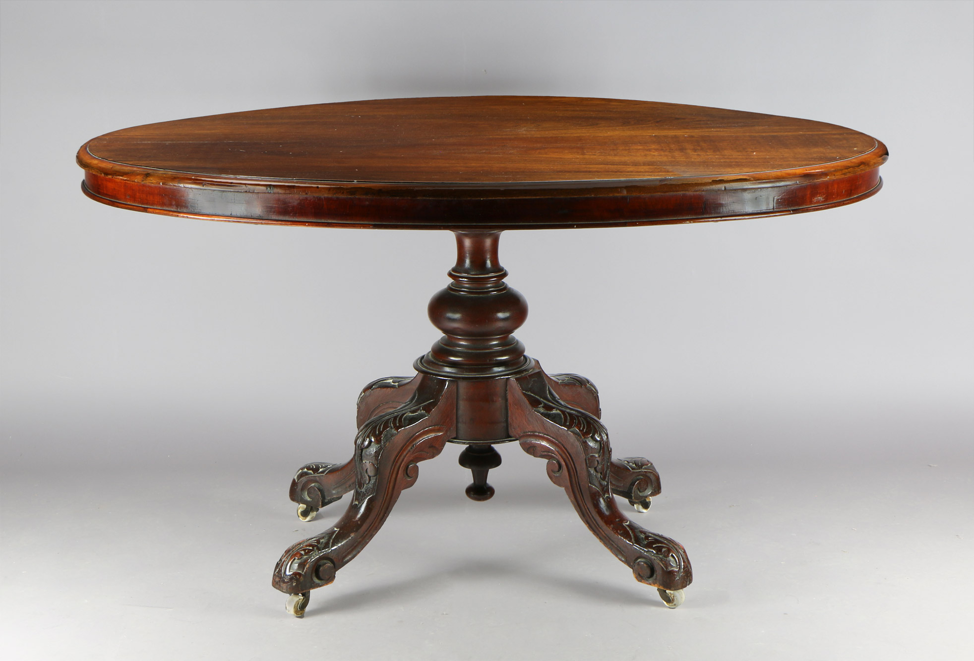  MESA TILT TOP INGLESA DE FORMA OVAL PARA CENTRO. 