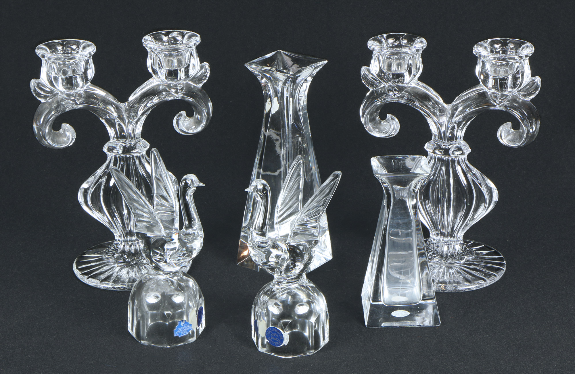 OCHO PIEZAS RUSAS DIFERENTES DE CRISTAL. OCHO PIEZAS RUSAS DIFERENTES DE CRISTAL.