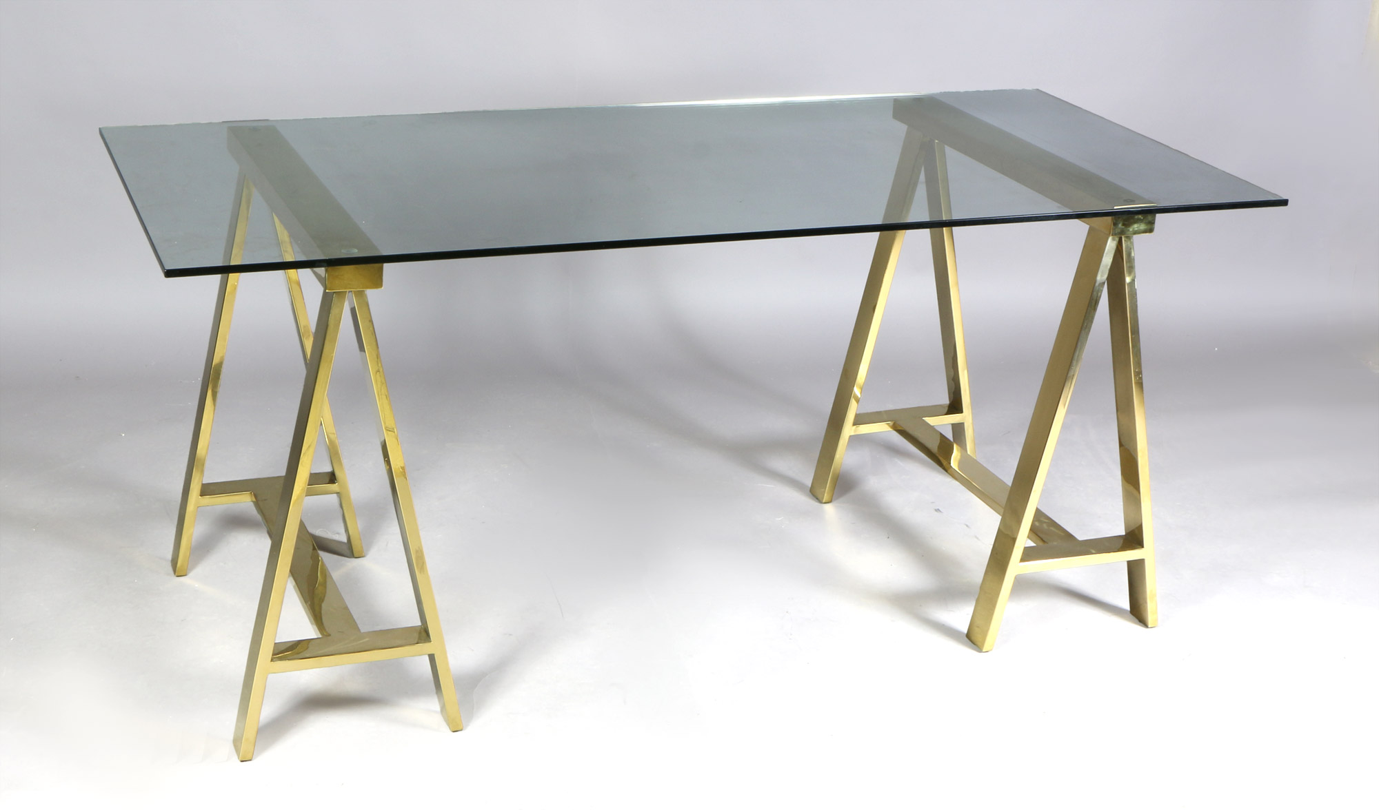 MESA RECTANGULAR DE LINEA MODERNA PARA COMEDOR. MESA RECTANGULAR DE LINEA MODERNA PARA COMEDOR.