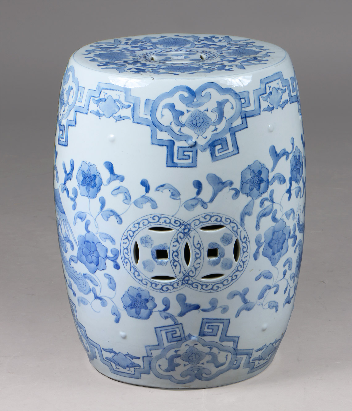  BANCO DE PORCELANA CHINA PARA JARDIN. 