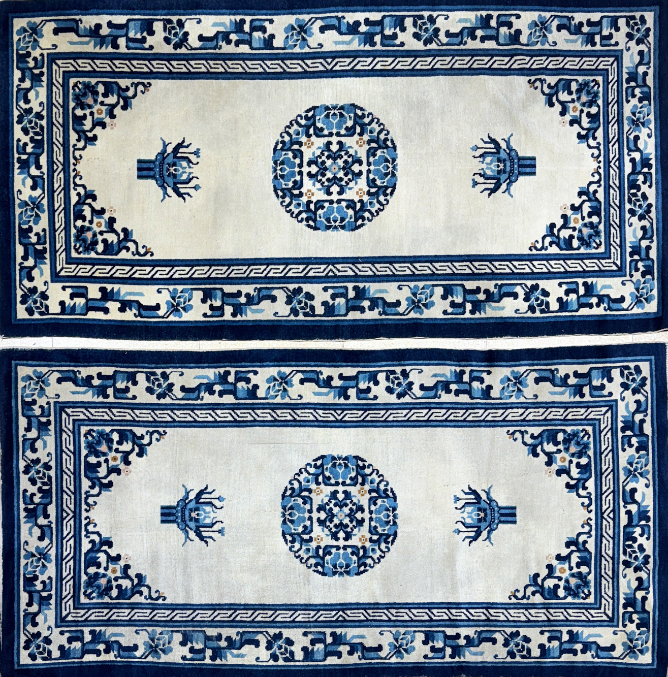 PAR DE ALFOMBRAS CHINAS DE LANA TEJIDA A MANO. PAR DE ALFOMBRAS CHINAS DE LANA TEJIDA A MANO.