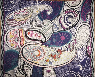 Lote 404: TAPIZ HINDU DE HILO BORDADO A MANO.  TAPIZ HINDU DE HILO BORDADO A MANO. 