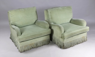 Lote 278: PAR DE BUTACAS CONFORTABLES TOTALMENTE TAPIZADAS.  PAR DE BUTACAS CONFORTABLES TOTALMENTE TAPIZADAS. 