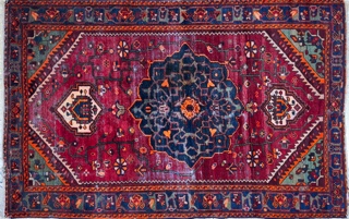 Lote 396: ALFOMBRA TURCA DE LANA TEJIDA A MANO. ALFOMBRA TURCA DE LANA TEJIDA A MANO.