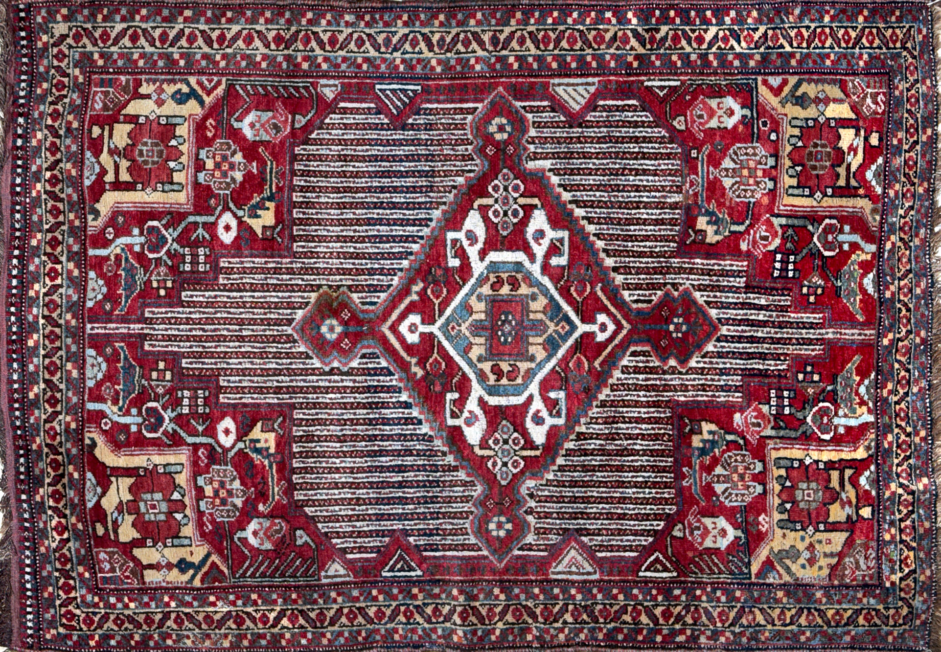  ALFOMBRA SHIRAZ DE LANA TEJIDA A MANO.