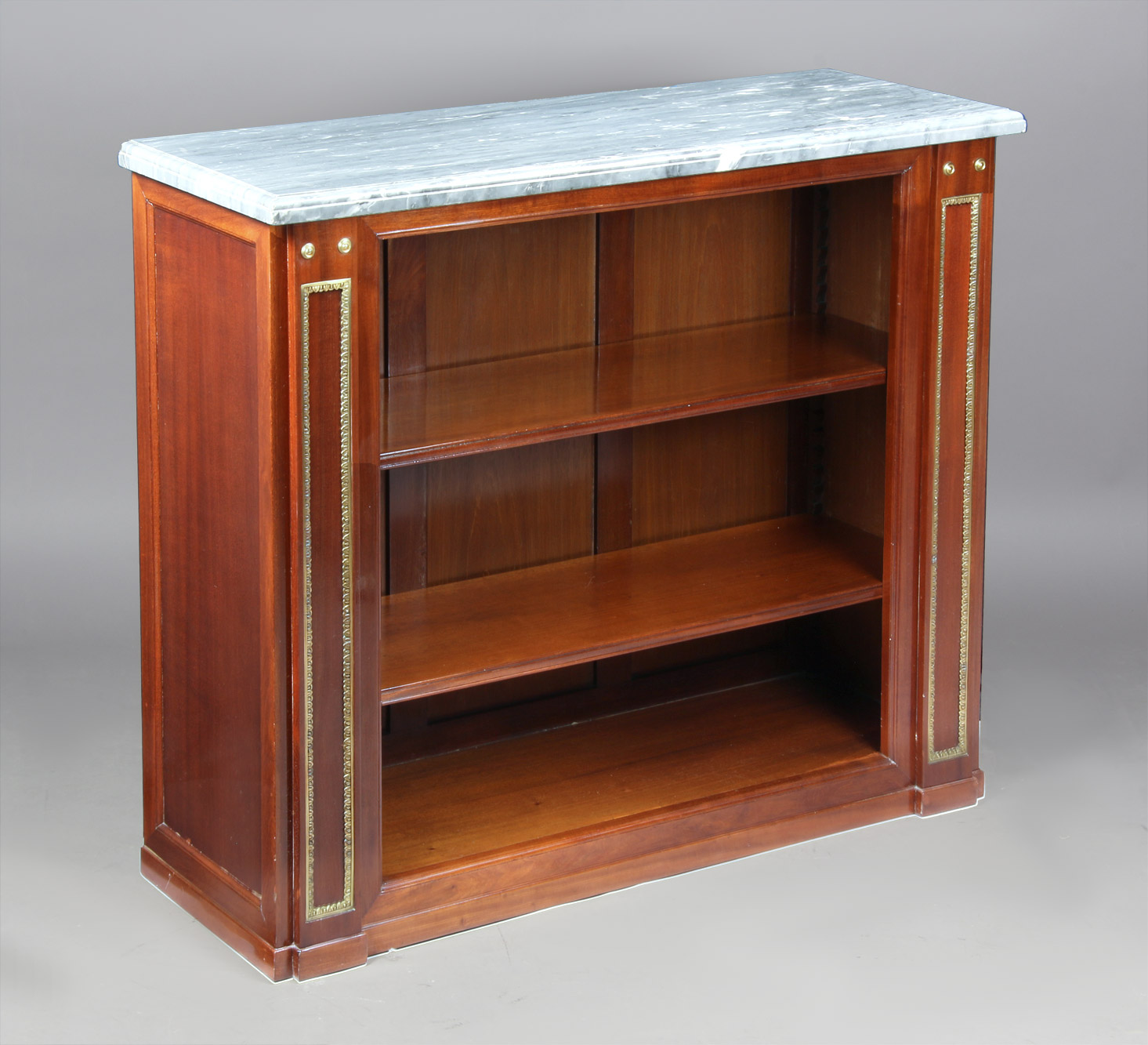  BIBLIOTECA DE FRENTE ABIERTO DE ESTILO FRANCES.