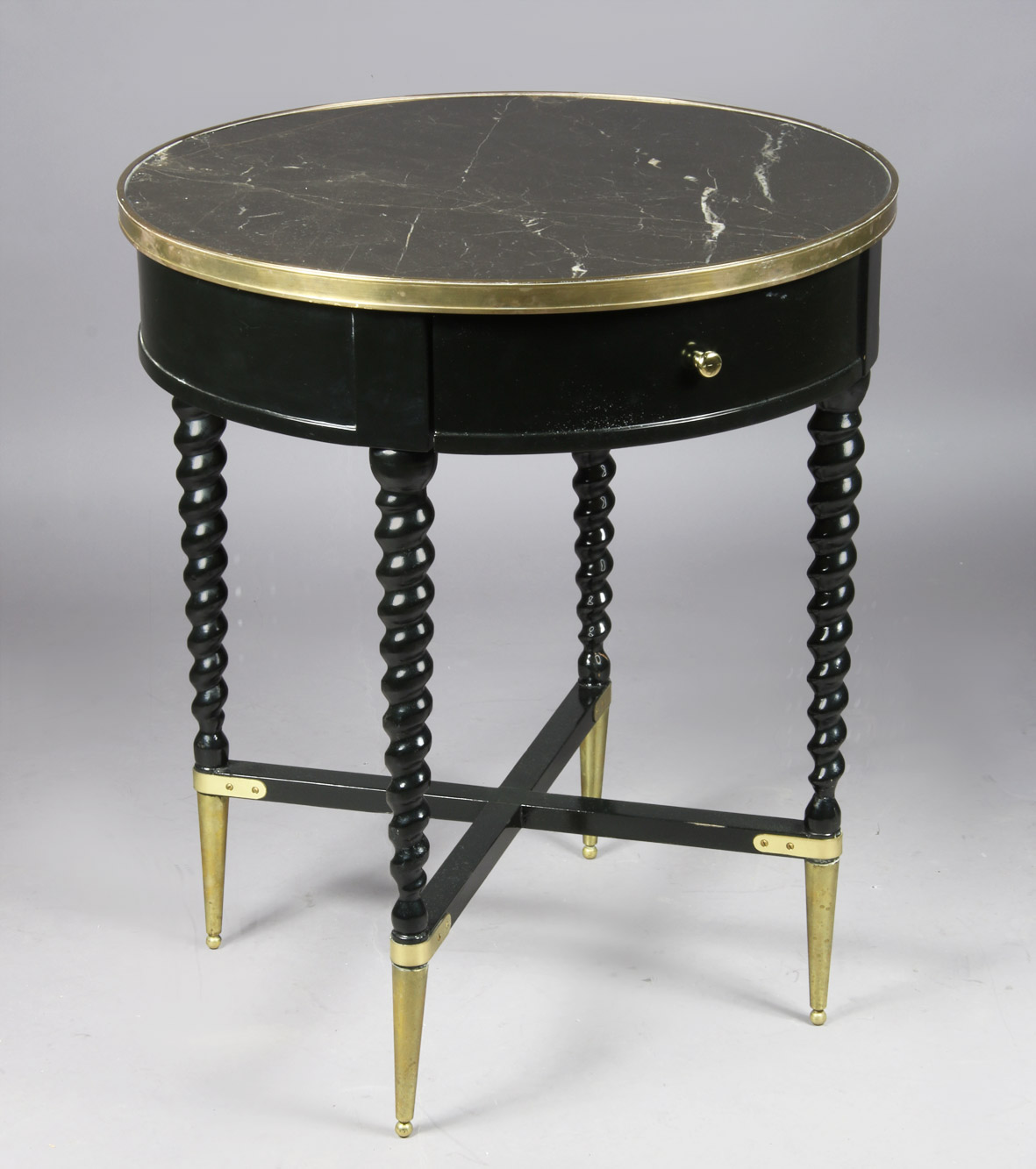 MESA CIRCULAR DE ESTILO FRANCES. MESA CIRCULAR DE ESTILO FRANCES.