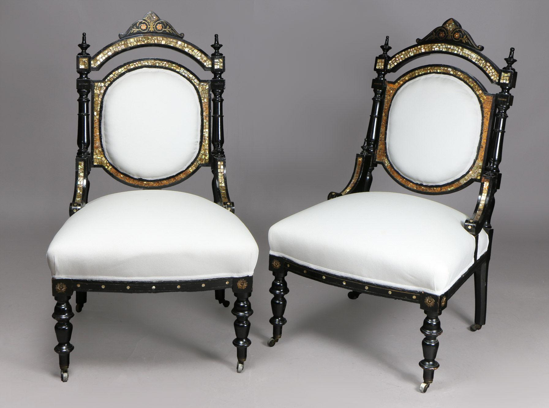  PAR DE ANTIGUAS SILLAS INGLESAS VICTORIANAS.