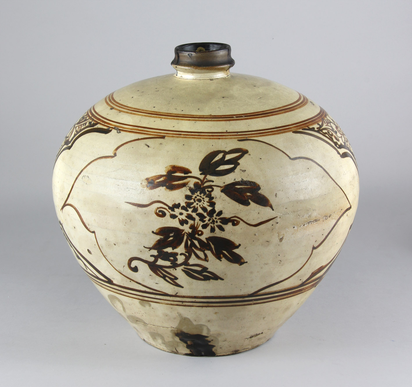  ANTIGUO VASO CHINO DE ALFARERIA ESMALTADA. 