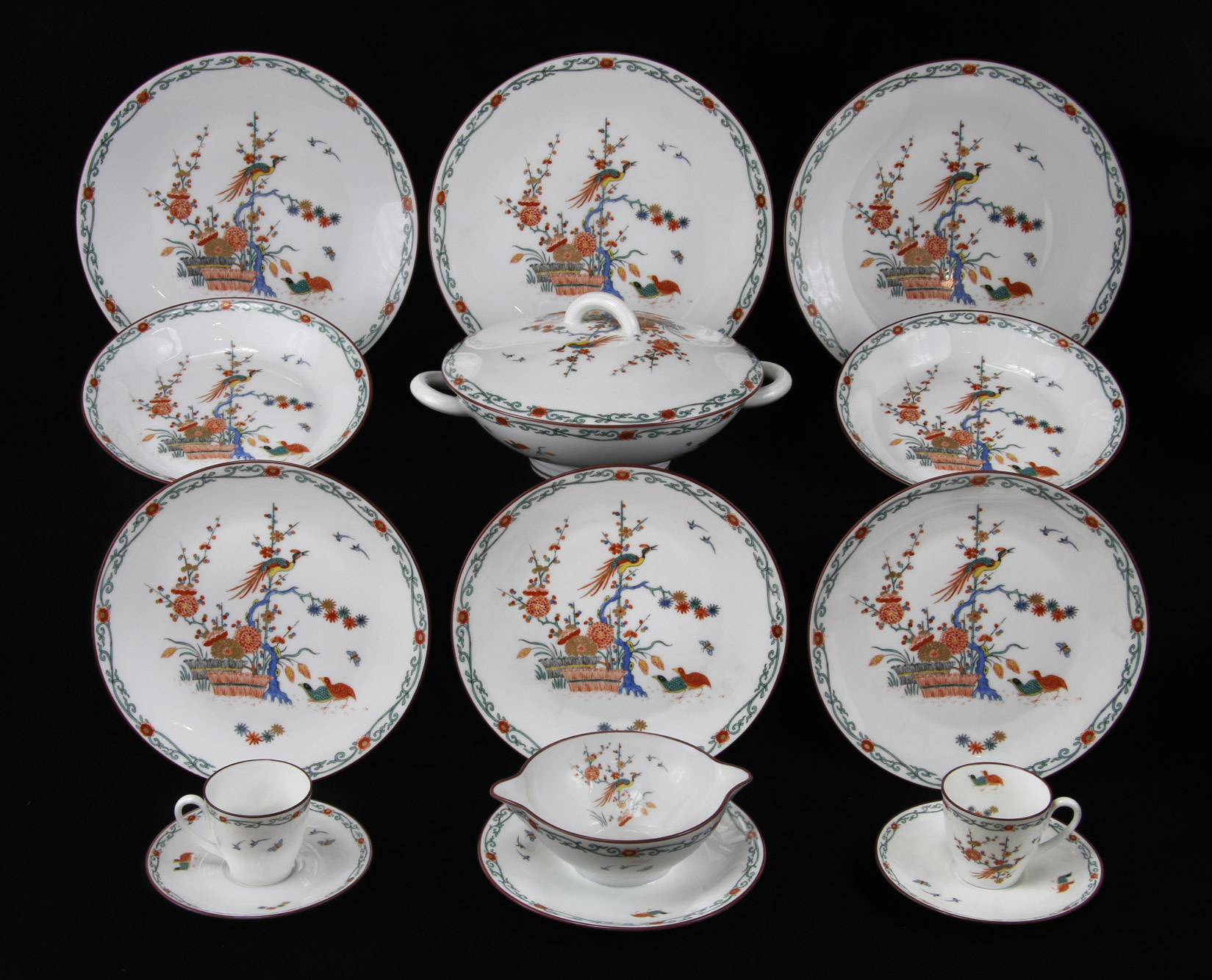  JUEGO DE PORCELANA FRANCESA LIMOGES PARA MESA.
