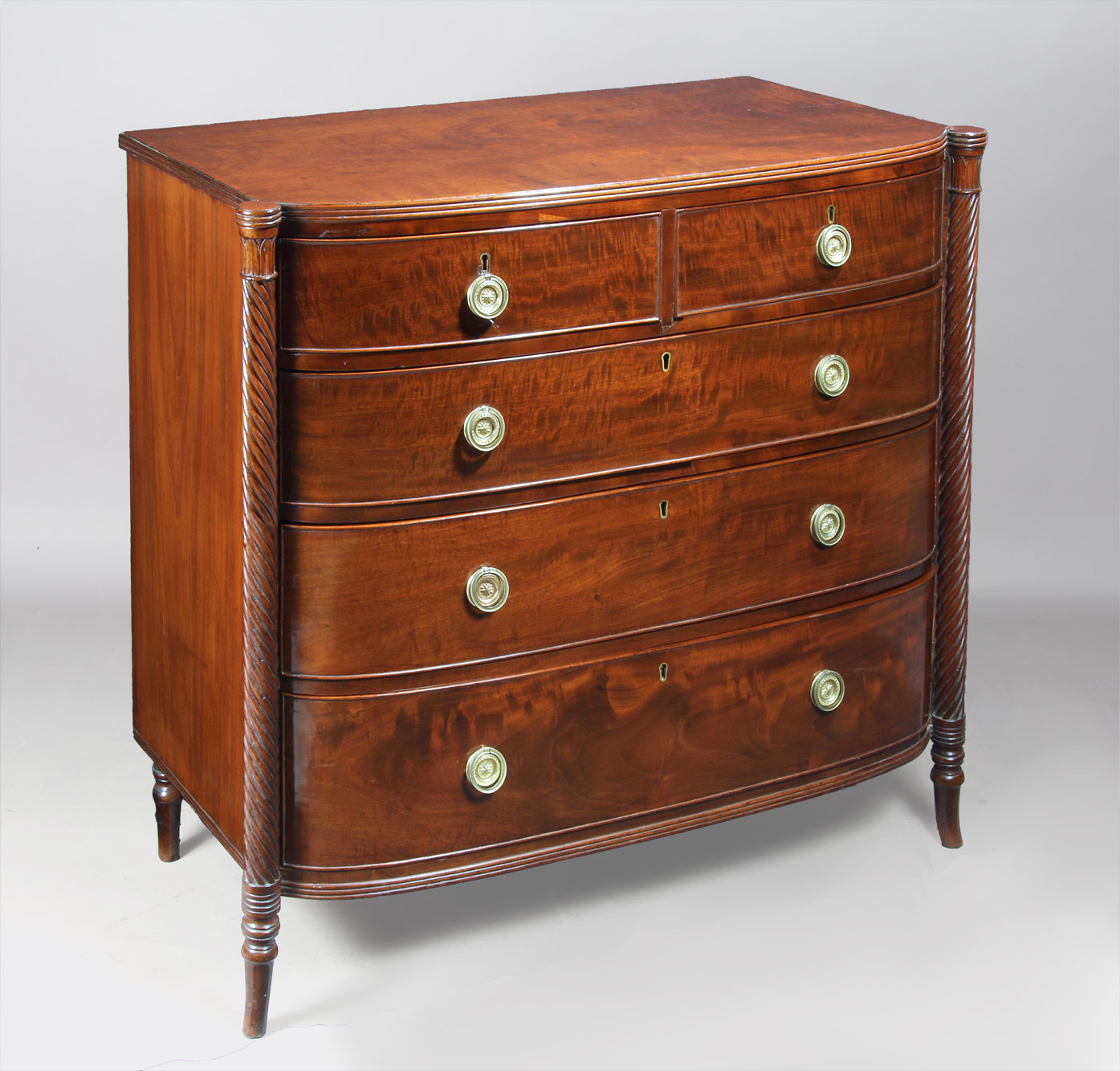 ANTIGUA COMODA INGLESA DE ÉPOCA REGENCY. ANTIGUA COMODA INGLESA DE ÉPOCA REGENCY.