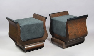 Lote 436: PAR DE BANQUETAS DE DISEÑO ART DECO.  PAR DE BANQUETAS DE DISEÑO ART DECO. 