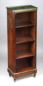 Lote 226: PEQUEÑA BIBLIOTECA FRANCESA DE ESTILO LUIS XVI. PEQUEÑA BIBLIOTECA FRANCESA DE ESTILO LUIS XVI.