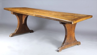Lote 244: ANTIGUA MESA INGLESA PARA REFECTORIO DE FORMA RECTANGULAR.  ANTIGUA MESA INGLESA PARA REFECTORIO DE FORMA RECTANGULAR. 