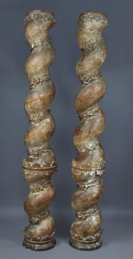 Lote 260: PAR DE IMPORTANTES COLUMNAS SALOMONICAS DE MADERA TALLADA. PAR DE IMPORTANTES COLUMNAS SALOMONICAS DE MADERA TALLADA.