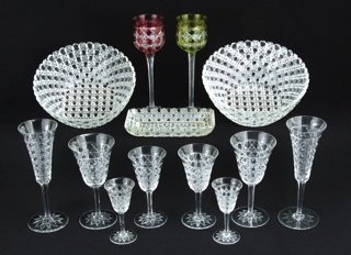 Lote 606: JUEGO DE COPAS DE FINO CRISTAL TALLADO. JUEGO DE COPAS DE FINO CRISTAL TALLADO.