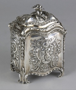 Lote 650: ANTIGUO TEA CADDY DE PLATA INGLESA SELLADA.  ANTIGUO TEA CADDY DE PLATA INGLESA SELLADA. 
