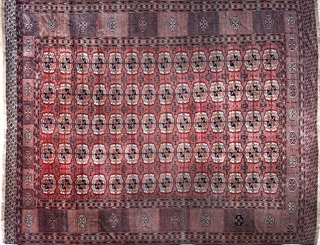 Lote 477: GRAN ALFOMBRA BOUCKARA DE LANA TEJIDA A MANO. GRAN ALFOMBRA BOUCKARA DE LANA TEJIDA A MANO.