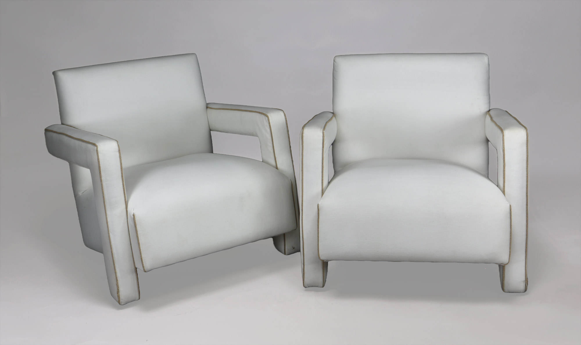  PAR DE SILLONES MODELO UTRECHT DISEÑO DE GERRIT RIETVELD. 