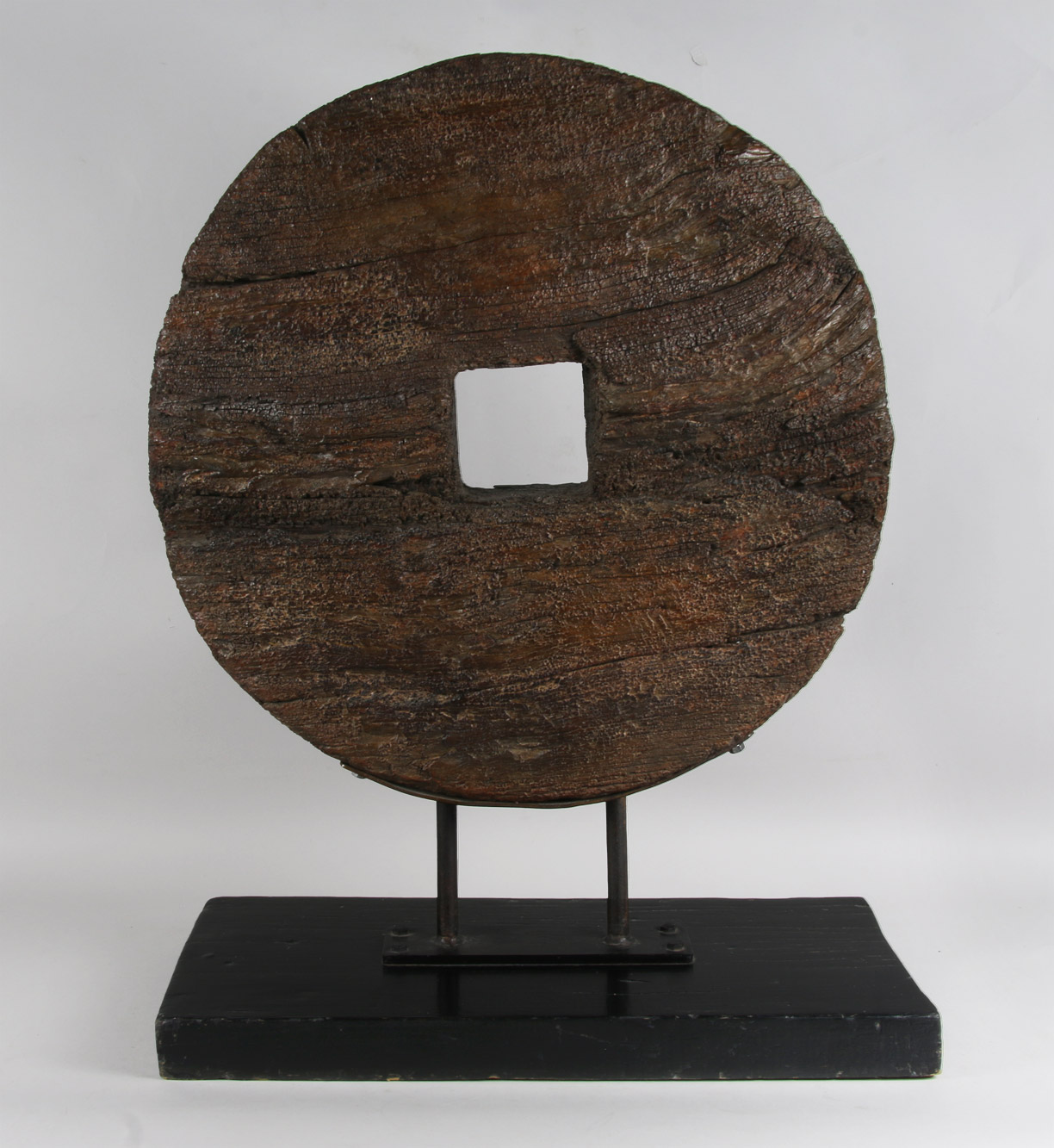  ANTIGUA RUEDA DE MADERA CHINA DEL SIGLO XIX. 