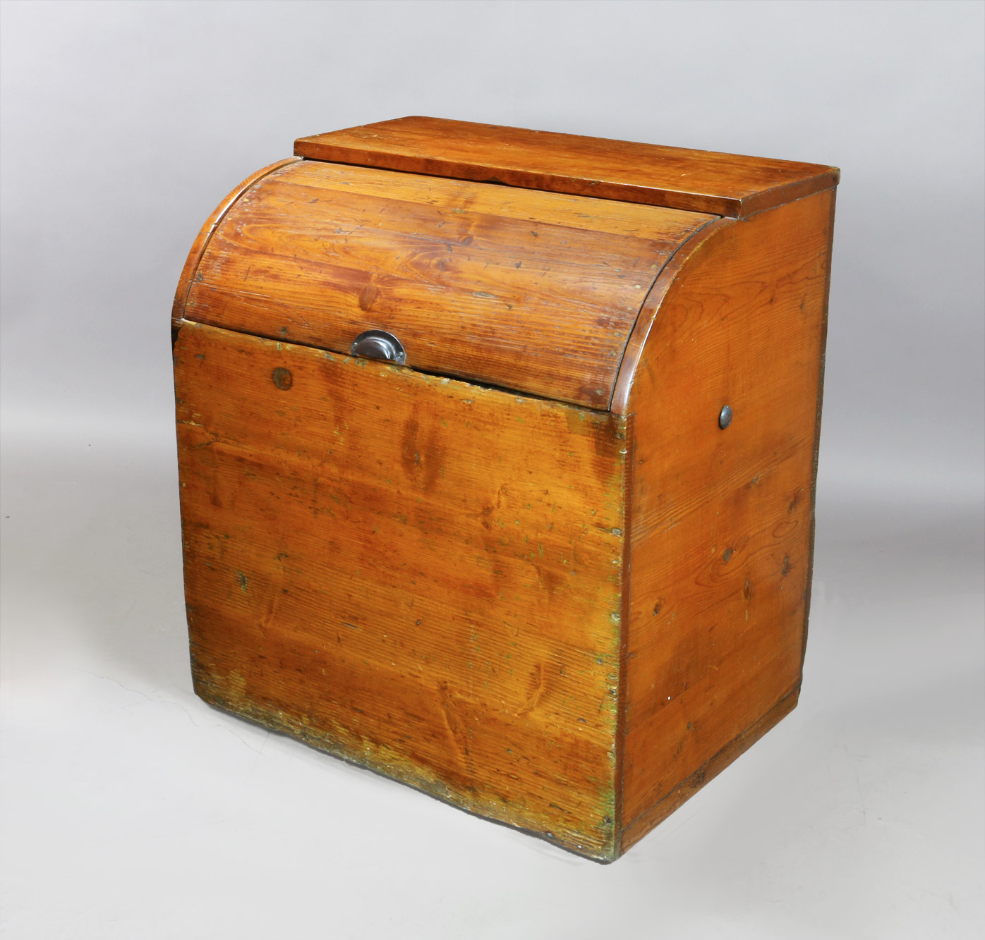  ANTIGUA LEÑERA INGLESA CON TAPA TAMBOR.  