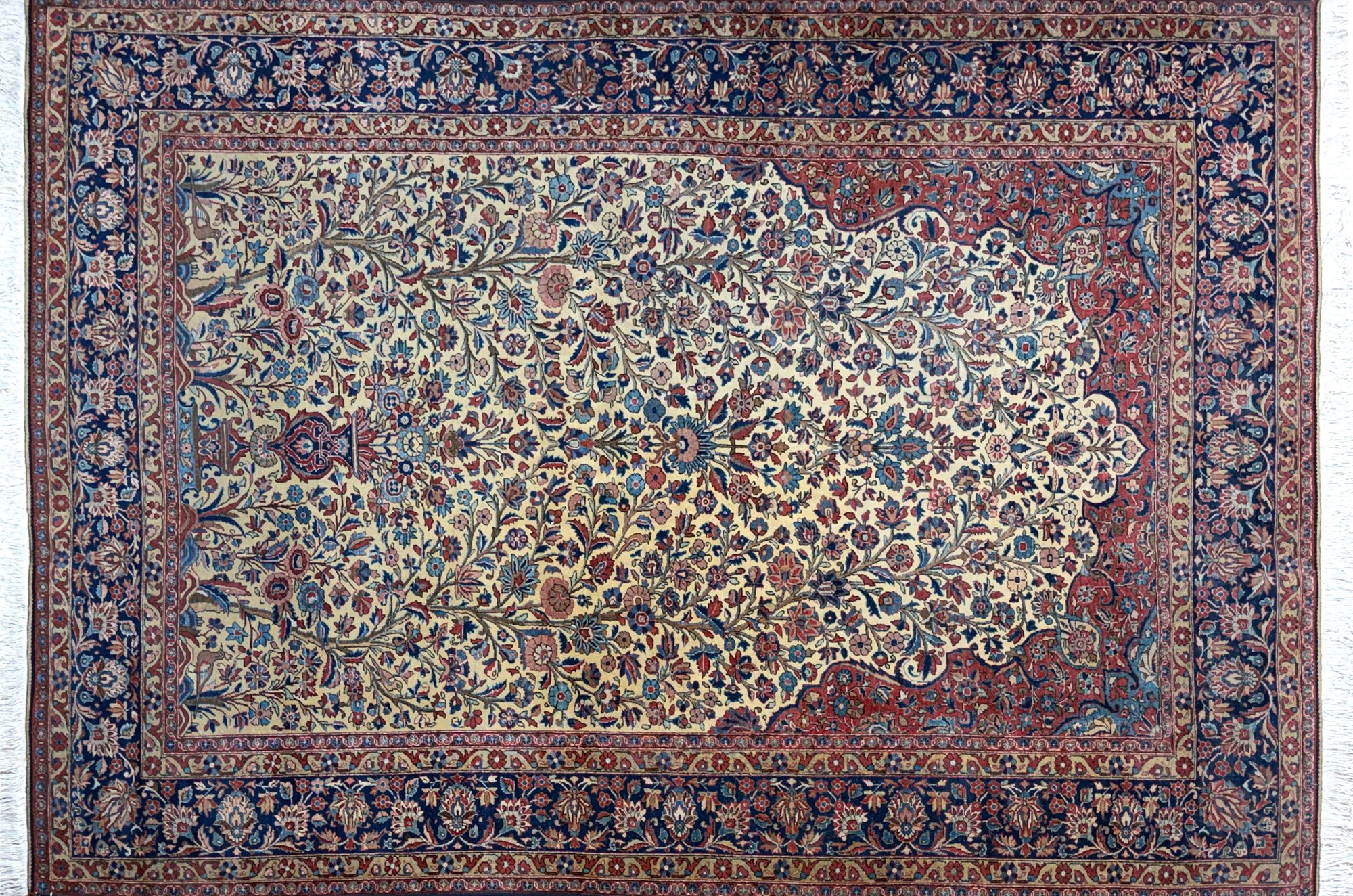 ALFOMBRA PERSA KESHAN DE LANA TEJIDA A MANO. ALFOMBRA PERSA KESHAN DE LANA TEJIDA A MANO.