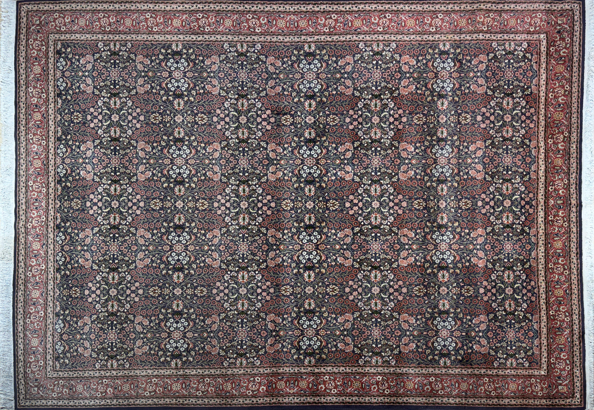 GRAN ALFOMBRA NACIONAL DE LANA TEJIDA A MANO. GRAN ALFOMBRA NACIONAL DE LANA TEJIDA A MANO.