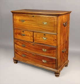 Lote 278: MILITARY CHEST DE EPOCA GEORGE IV.  MILITARY CHEST DE EPOCA GEORGE IV. 