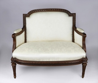 Lote 242: ANTIGUO SILLON MARQUISE FRANCES DE ESTILO LUIS XVI.  ANTIGUO SILLON MARQUISE FRANCES DE ESTILO LUIS XVI. 