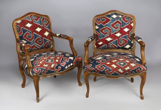 Lote 233: PAR DE SILLONES FRANCESES DE ESTILO REGENCE.  PAR DE SILLONES FRANCESES DE ESTILO REGENCE. 