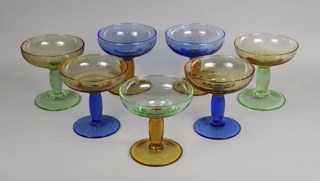 Lote 622: OCHO COPONES DE VIDRIO VENECIANO DE MURANO.  OCHO COPONES DE VIDRIO VENECIANO DE MURANO. 