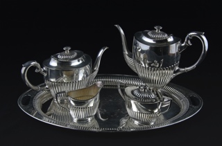 Lote 721: JUEGO ALEMAN WMF DE ALPACA PARA TE Y CAFE. JUEGO ALEMAN WMF DE ALPACA PARA TE Y CAFE.