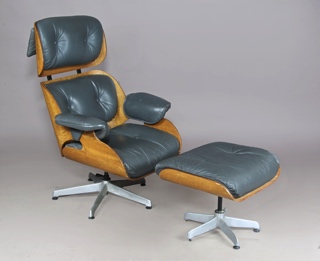 Lote 297: SILLON DISEÑO MILLER CON APOYA PIES.  SILLON DISEÑO MILLER CON APOYA PIES. 