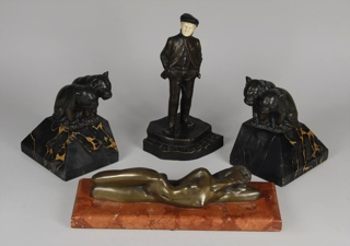 Lotes 724, 725 y 726: 
																		PAR DE SUJETA LIBROS DE BRONCE Y MARMOL.
																		DAMBROS George: 'FIGURA DE NIÑO'
																		'DESNUDO MUJER RECOSTADA'