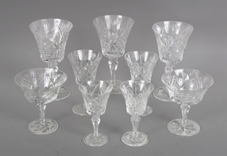 Lote 590: JUEGO DE COPAS FRANCES DE CRISTAL ST. LOUIS. JUEGO DE COPAS FRANCES DE CRISTAL ST. LOUIS.
