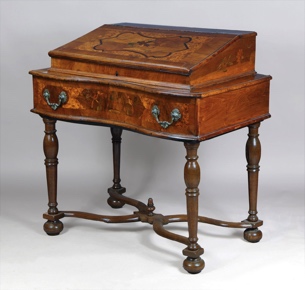 Lote 267: ANTIGUO ESCRITORIO ALEMAN DEL SIGLO XIX.  ANTIGUO ESCRITORIO ALEMAN DEL SIGLO XIX. 