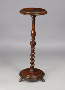 Lote 360: ANTIGUA MESA PEDESTAL INGLESA VICTORIANA.  ANTIGUA MESA PEDESTAL INGLESA VICTORIANA. 