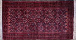 Lote 483: ALFOMBRA PAKISTANI DE LANA TEJIDA A MANO.  ALFOMBRA PAKISTANI DE LANA TEJIDA A MANO. 