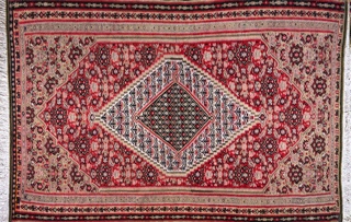 Lote 489: TAPIZ PERSA KILLIM DE LANA TEJIDA A MANO.  TAPIZ PERSA KILLIM DE LANA TEJIDA A MANO. 