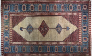 Lote 460: GRAN ALFOMBRA TURCA DE LANA TEJIDA A MANO.  GRAN ALFOMBRA TURCA DE LANA TEJIDA A MANO. 