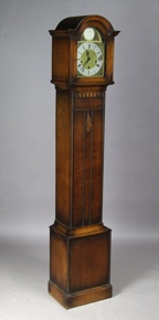 Lote 248: GRANDMOTHER CLOCK INGLES CON SONERIA.  GRANDMOTHER CLOCK INGLES CON SONERIA. 