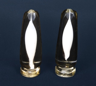 Lote 741: PAR DE SULFUROS 'ORQUIDEA' DE VIDRIO FINLANDES. PAR DE SULFUROS 'ORQUIDEA' DE VIDRIO FINLANDES.